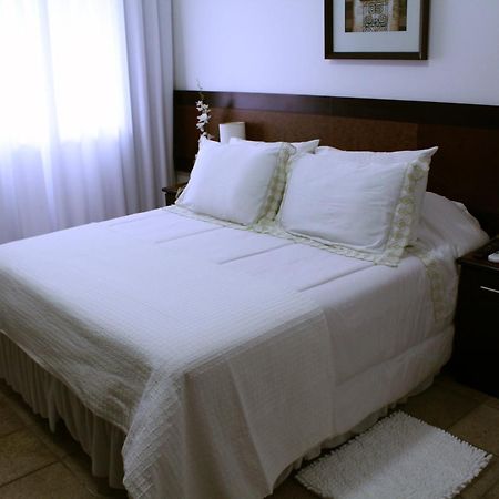 Hotel Dom Henrique Timoteo Bagian luar foto