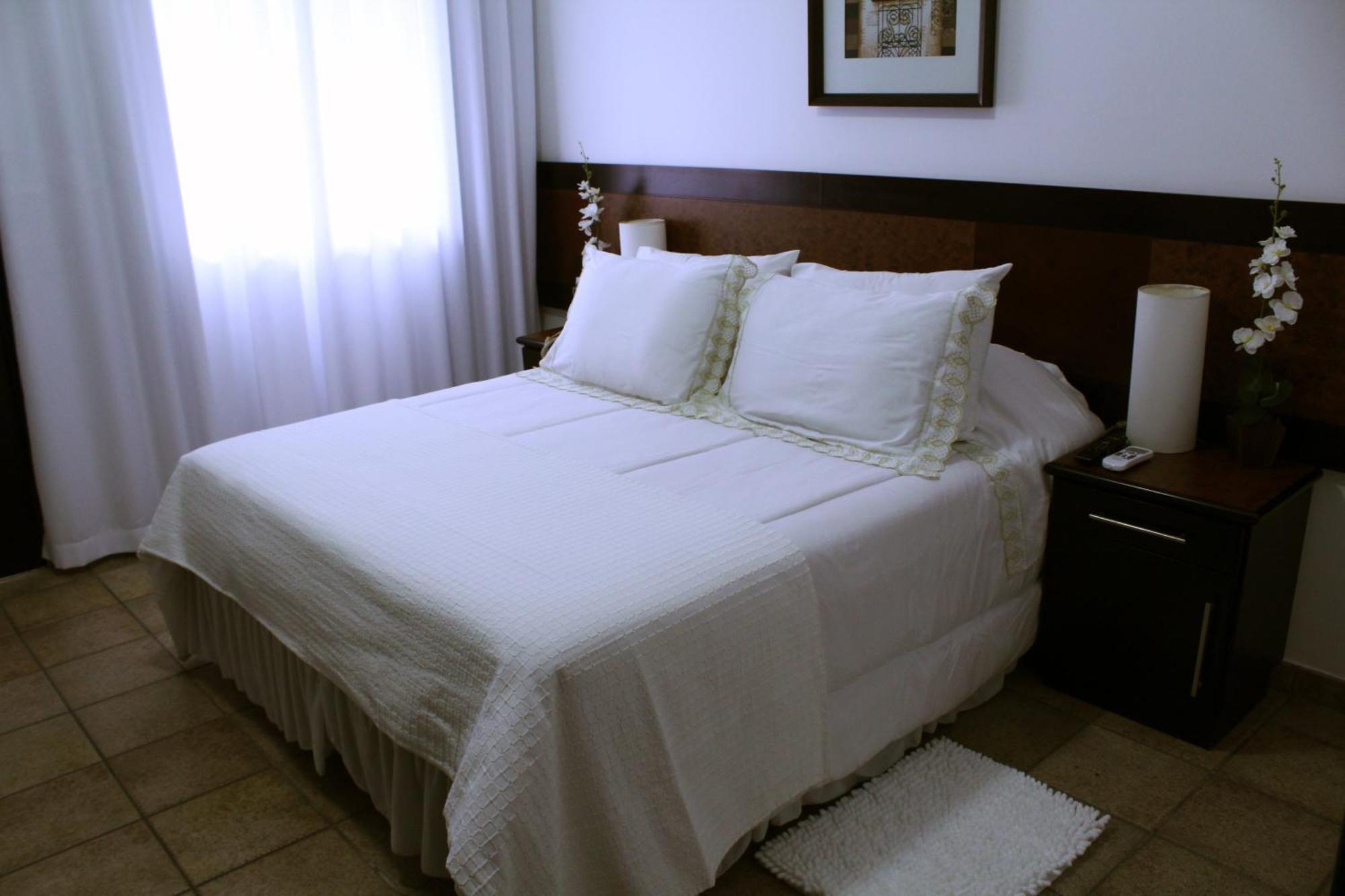 Hotel Dom Henrique Timoteo Bagian luar foto