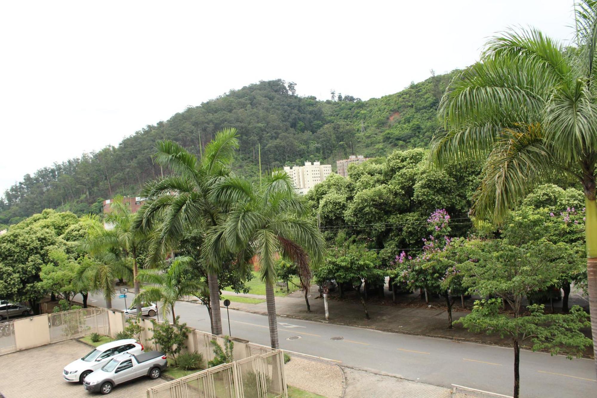 Hotel Dom Henrique Timoteo Bagian luar foto