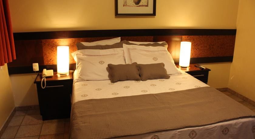 Hotel Dom Henrique Timoteo Bagian luar foto