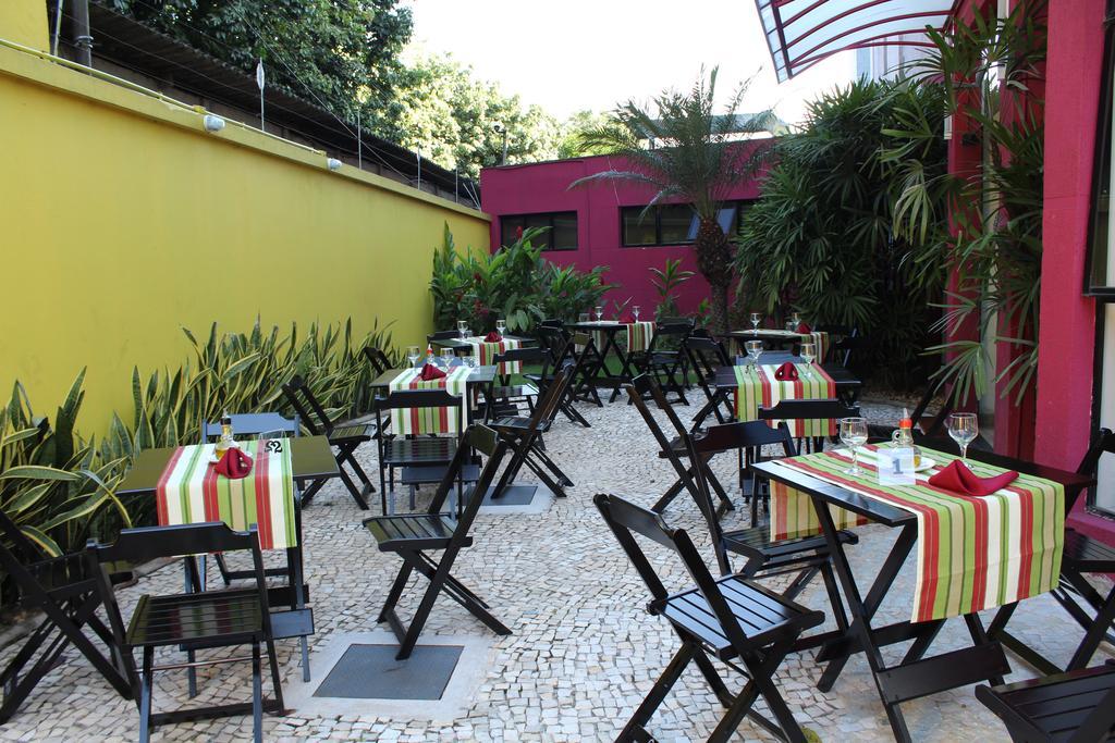 Hotel Dom Henrique Timoteo Bagian luar foto