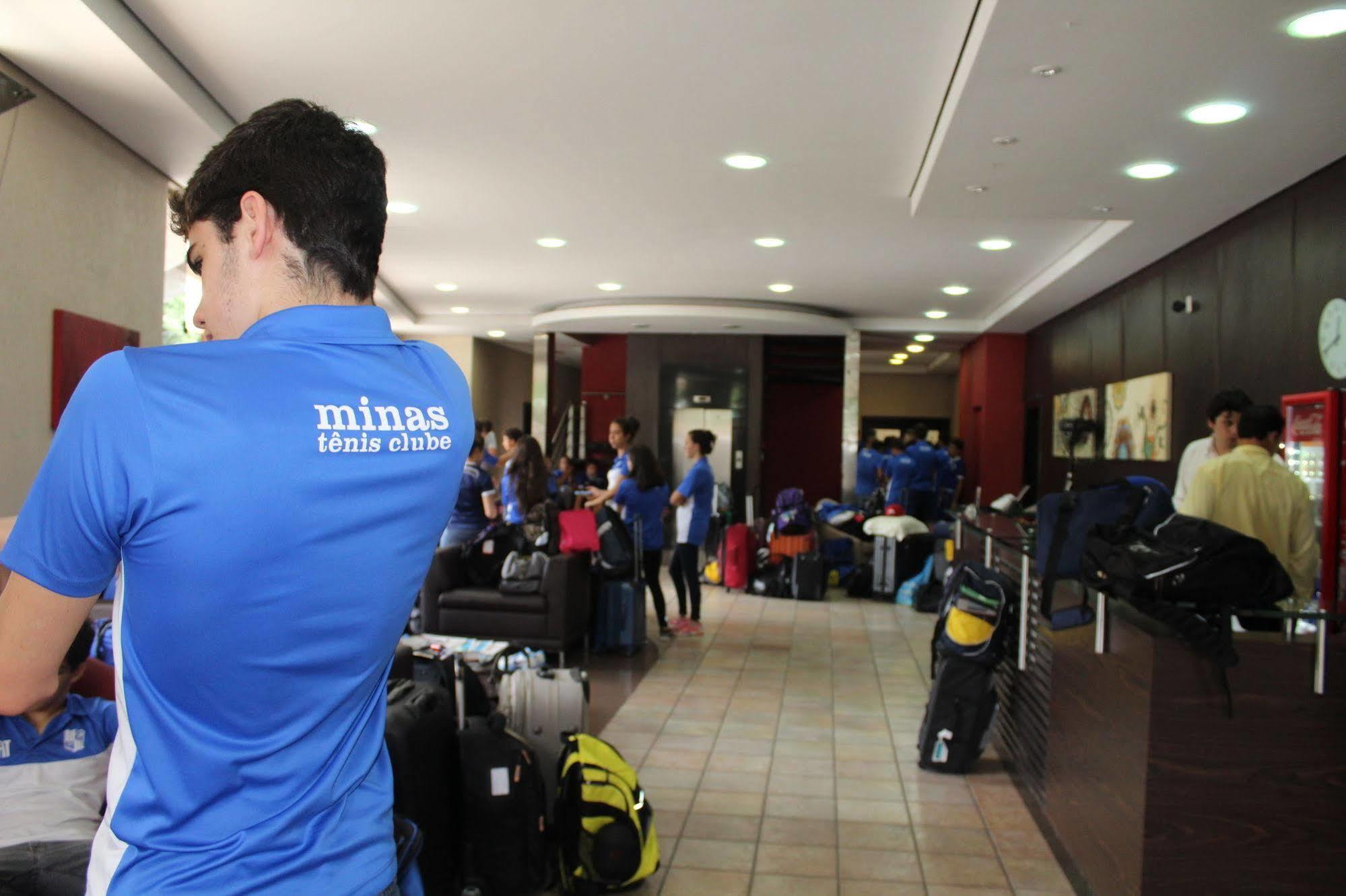 Hotel Dom Henrique Timoteo Bagian luar foto