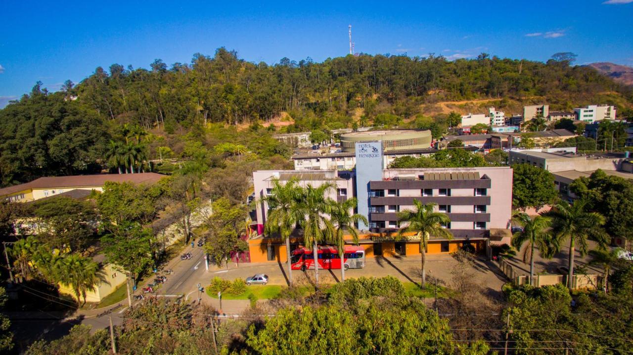 Hotel Dom Henrique Timoteo Bagian luar foto